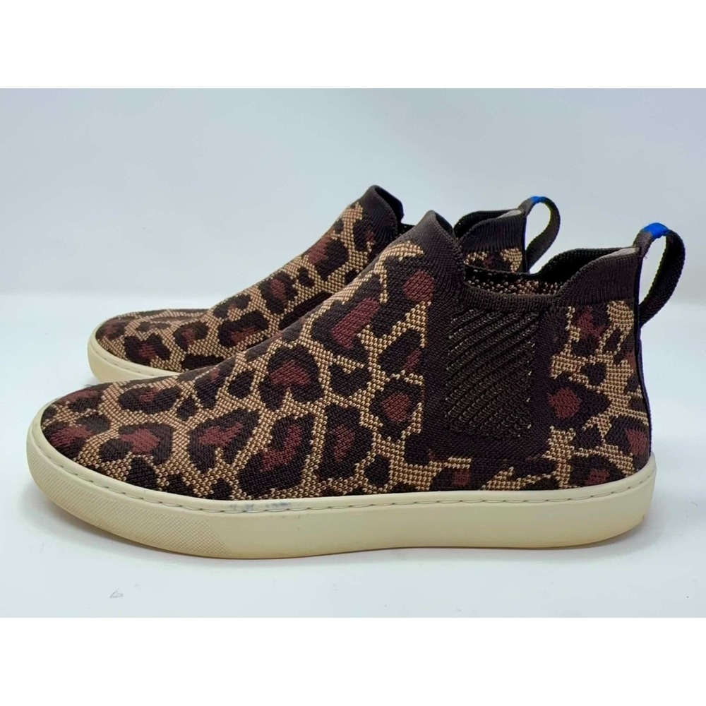 Rothys Chelsea Boots Women's Size 9 Wildcat Leopard Print Minimalist Comfort